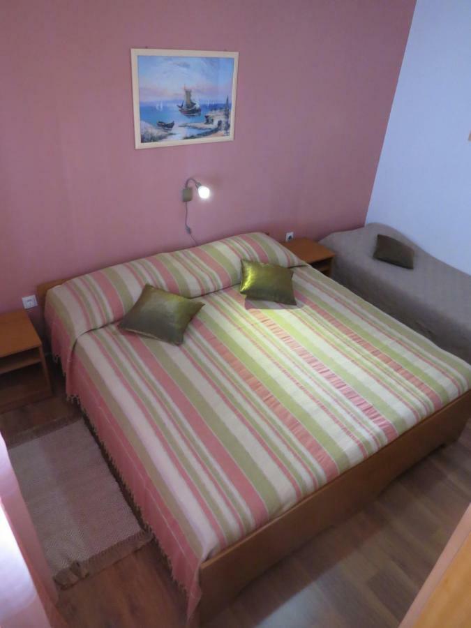 מאלי לוסיניי Great Apartment מראה חיצוני תמונה
